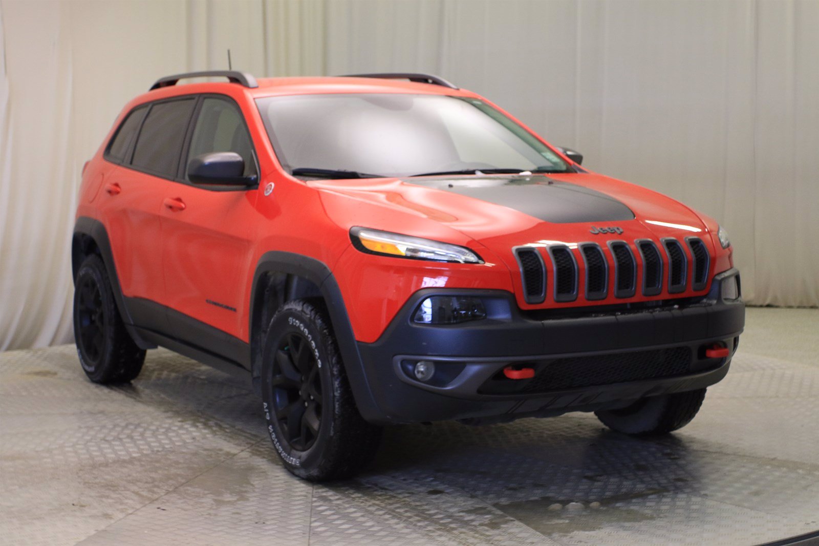 Certified Pre-Owned 2017 Jeep Cherokee Trailhawk 4WD*LEATHER* 4WD SUV