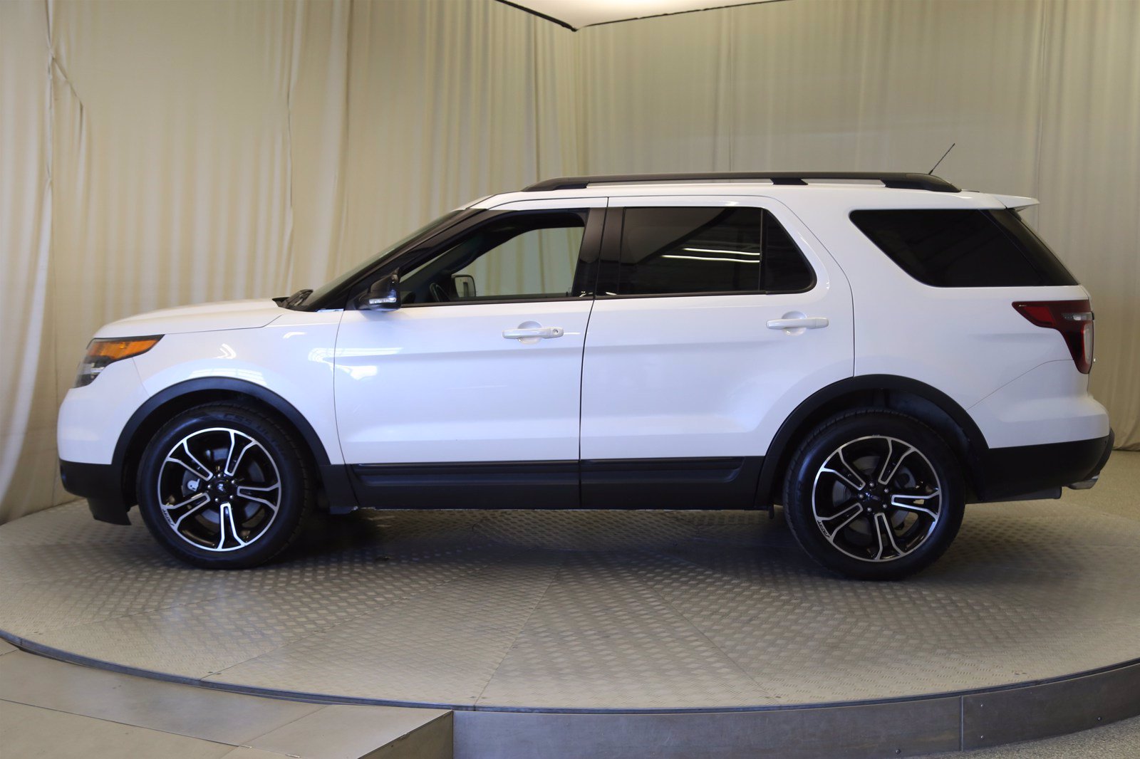 Certified Pre-Owned 2015 Ford Explorer Sport 4WD*LEATHER*SUNROOF*NAV ...