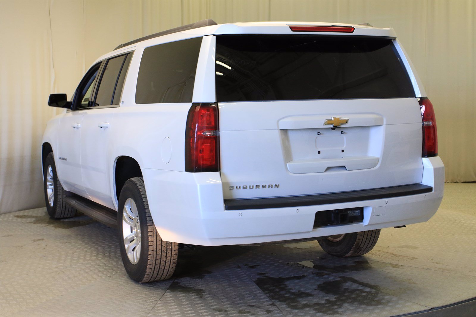 Certified Pre-Owned 2019 Chevrolet Suburban LT 4WD*LEATHER*SUNROOF*NAV ...