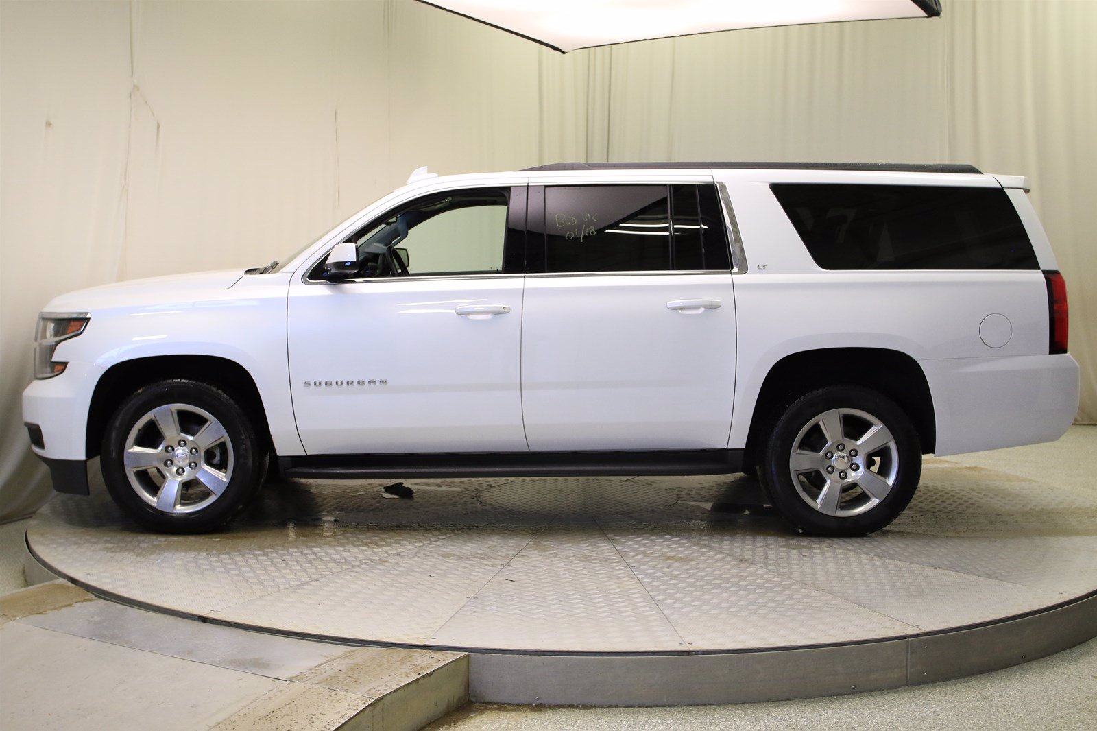 Certified Pre-Owned 2019 Chevrolet Suburban LT 4WD*LEATHER*SUNROOF*NAV ...