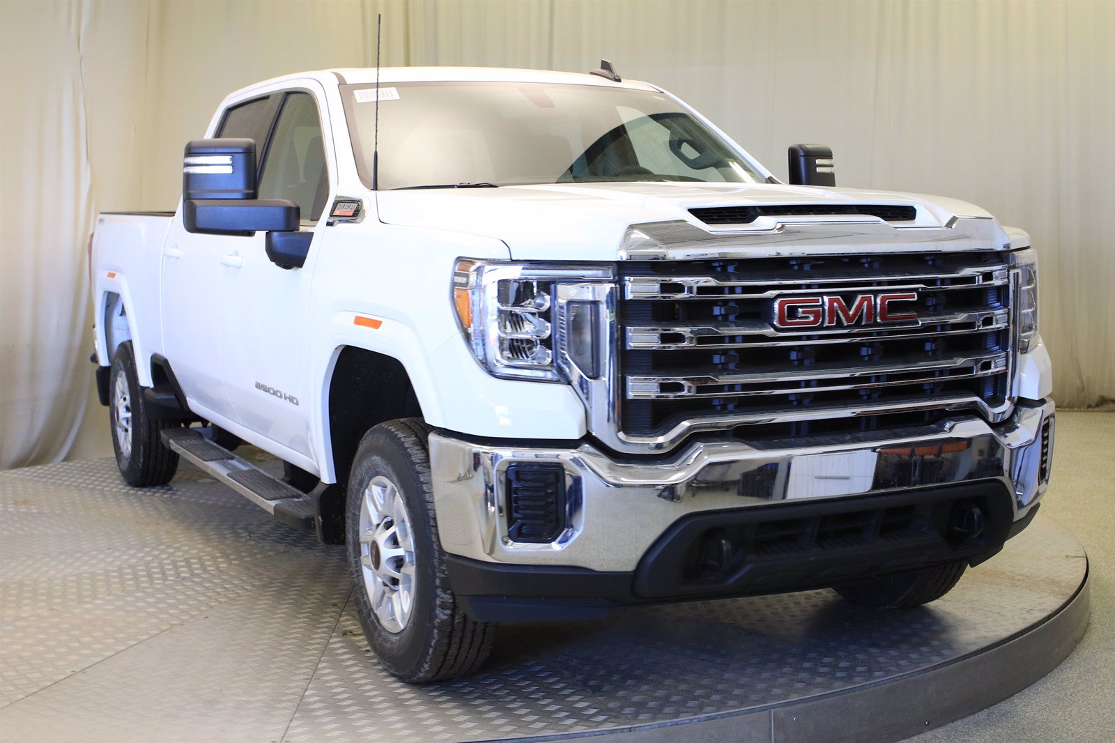 new-2020-gmc-sierra-2500hd-sle-4wd-crew-cab-pickup