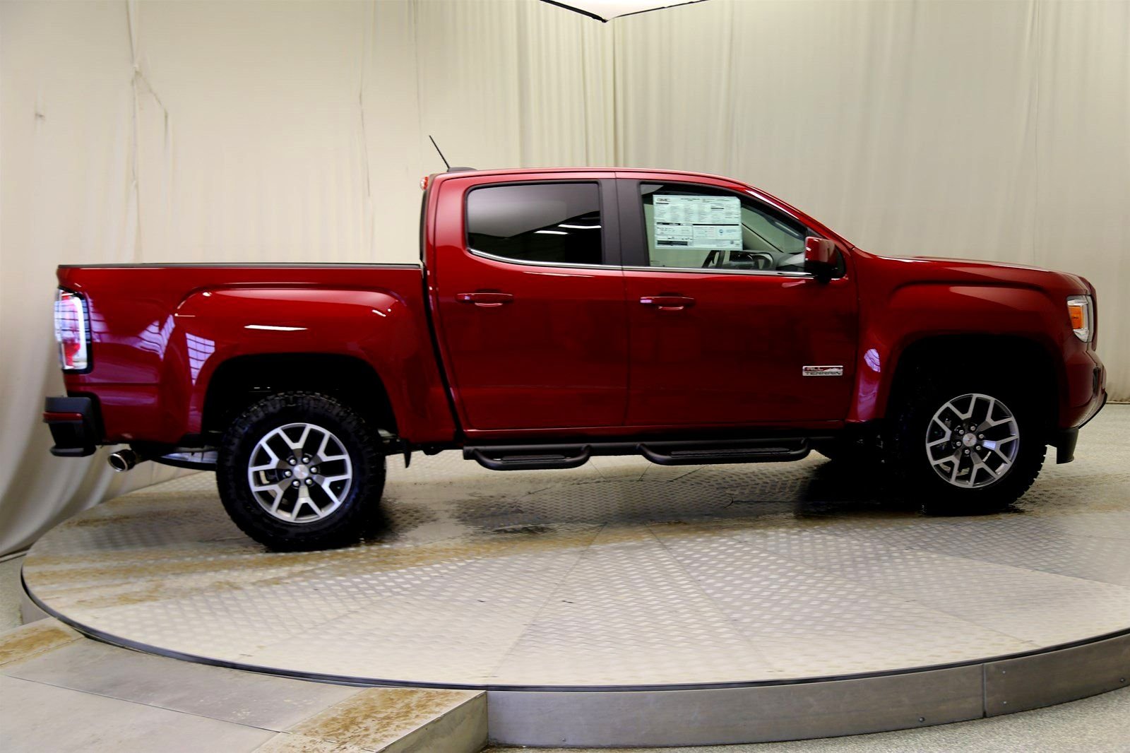 New 2020 GMC Canyon 4WD All Terrain with Leather 4WD Crew Cab Pickup w ...