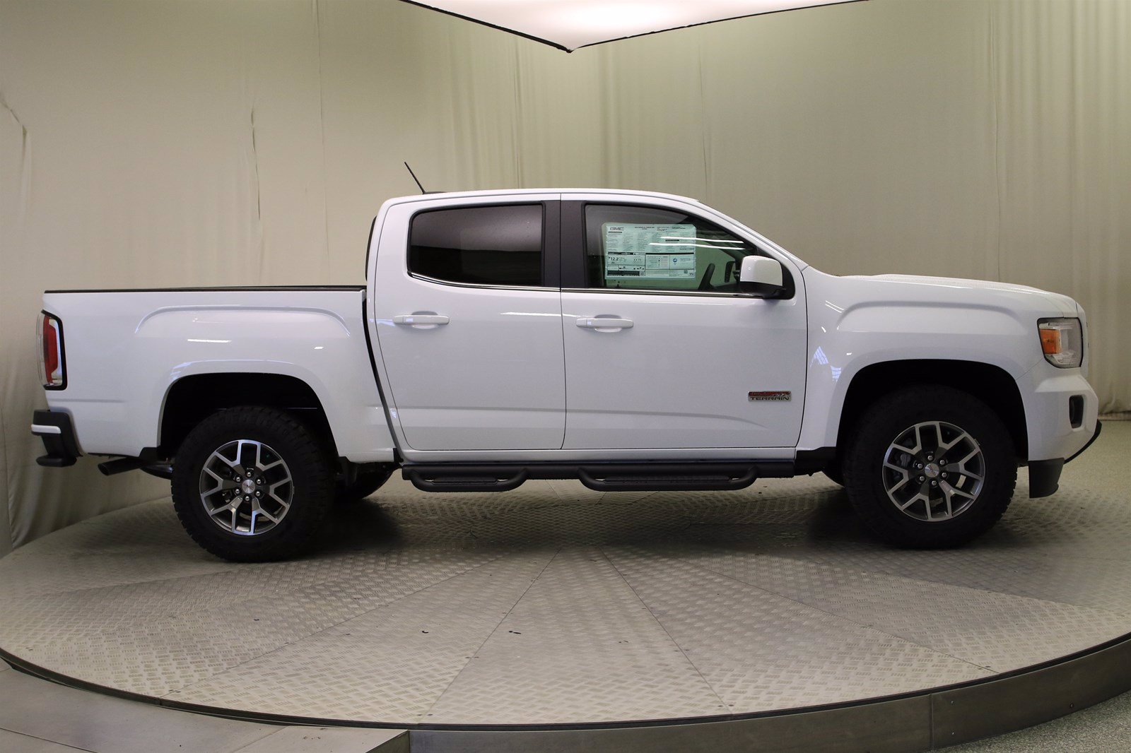 New 2020 GMC Canyon 4WD All Terrain with Leather 4WD Crew Cab Pickup w ...