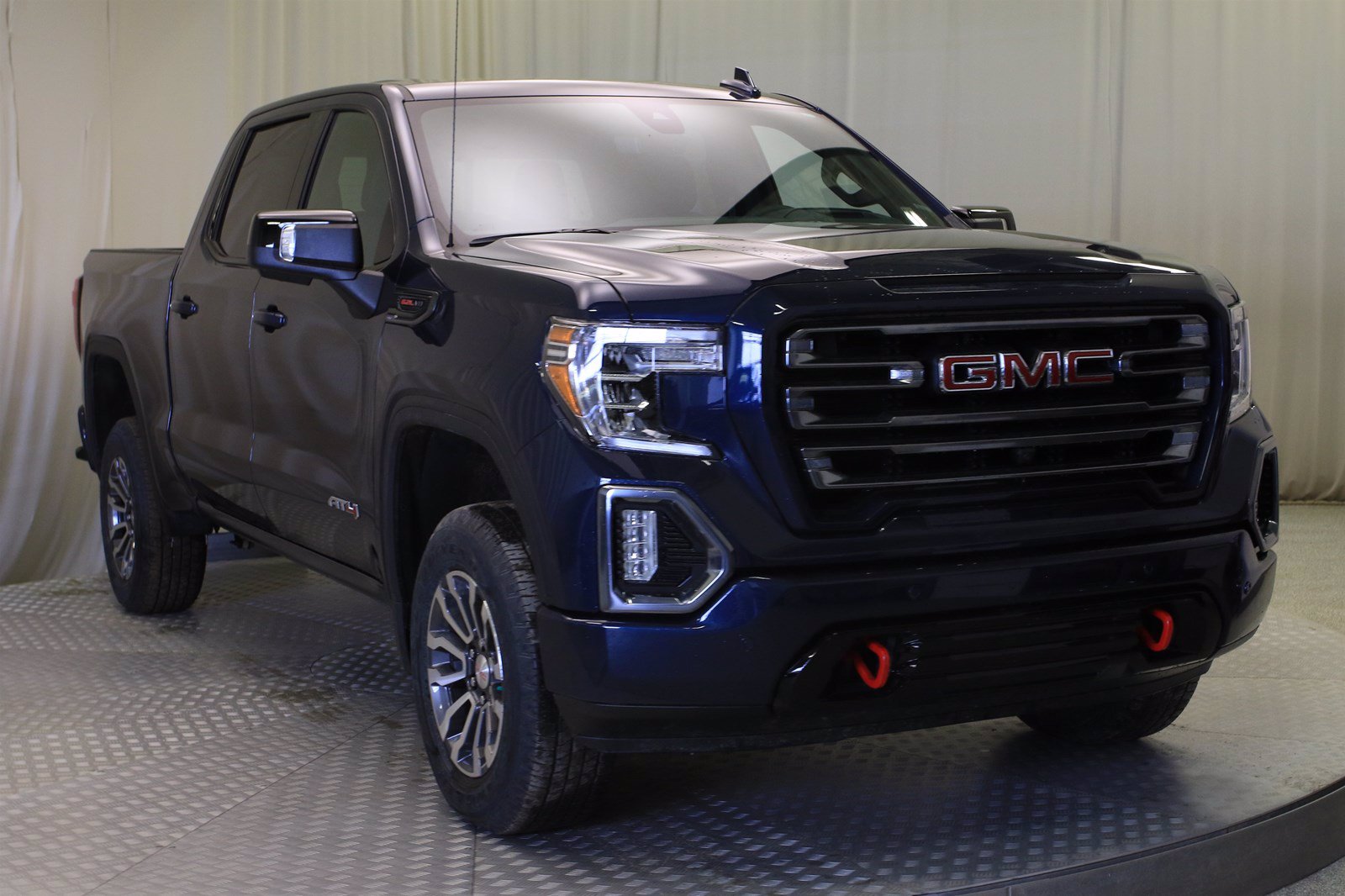 New 2020 GMC Sierra 1500 AT4 4WD Crew Cab Pickup