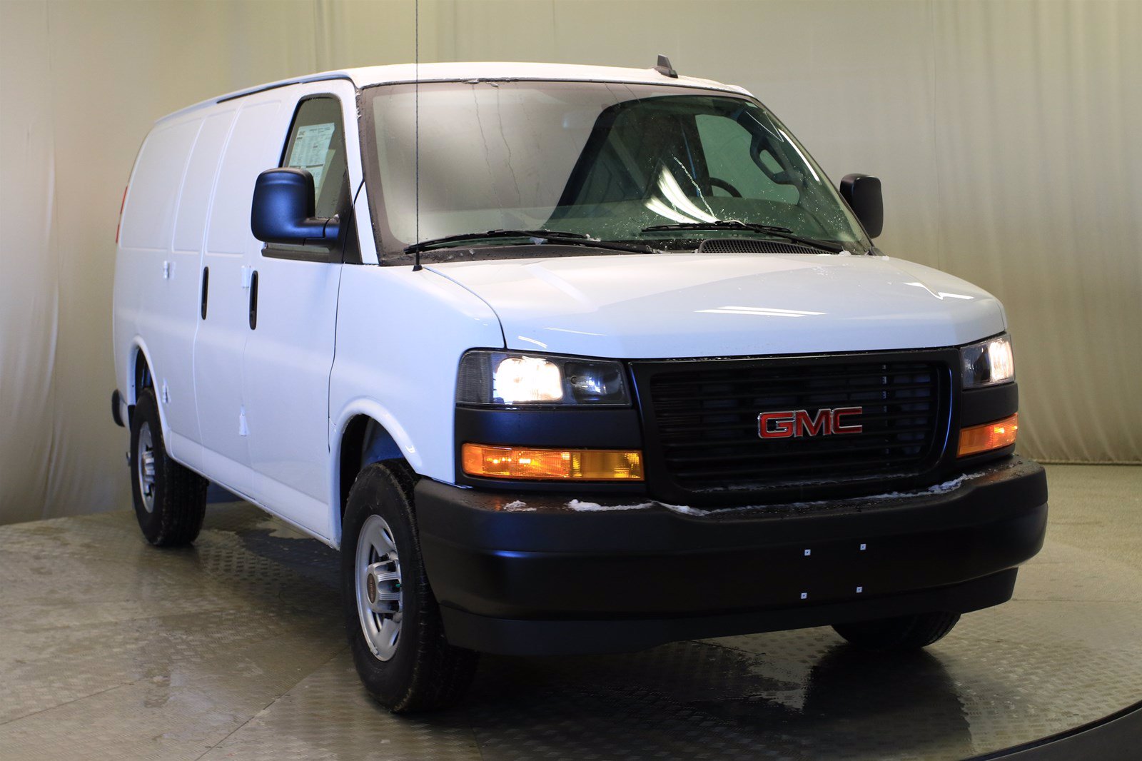 Gmc savana cargo