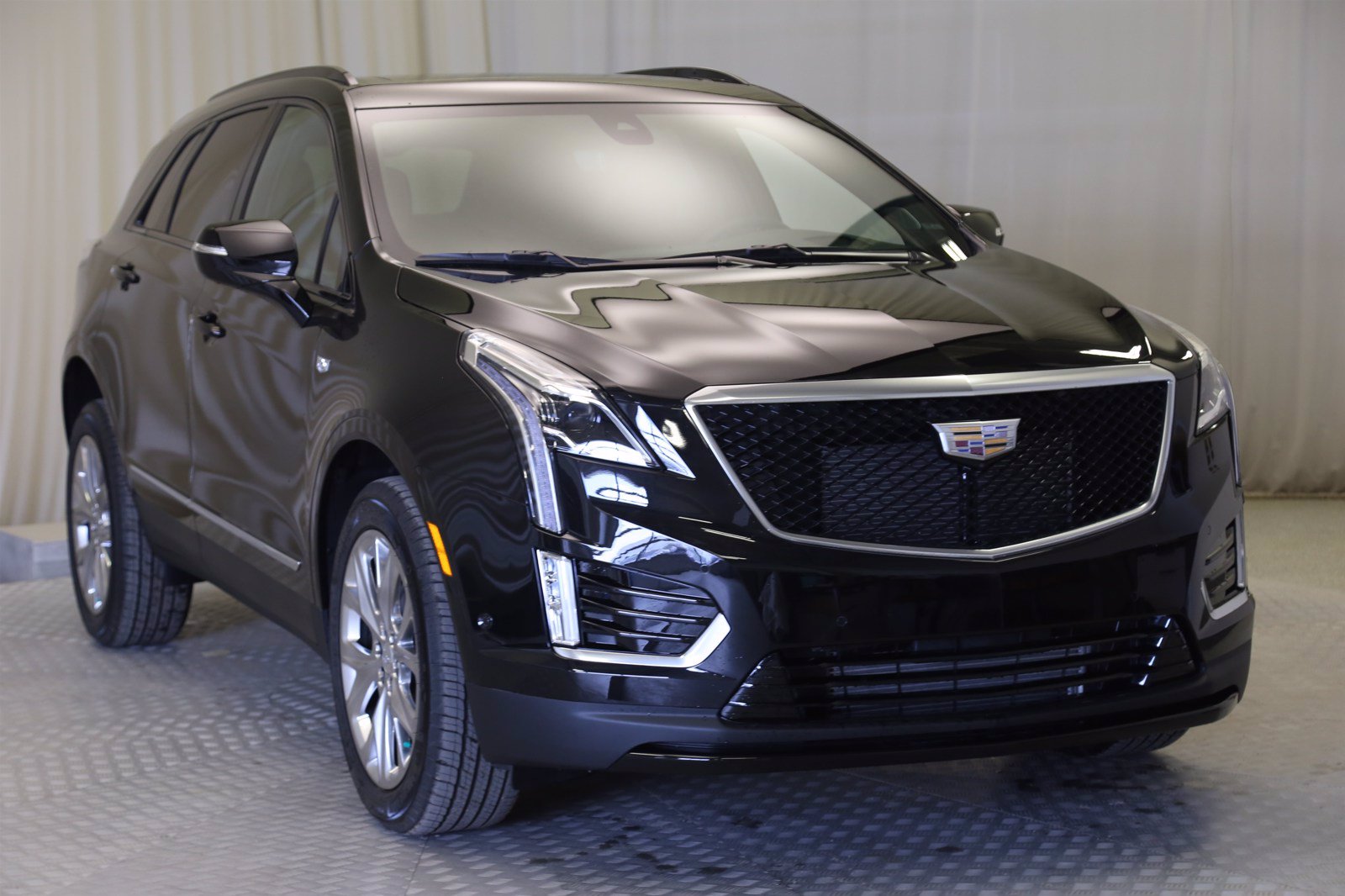 New 2020 Cadillac XT5 Sport AWD AWD SUV