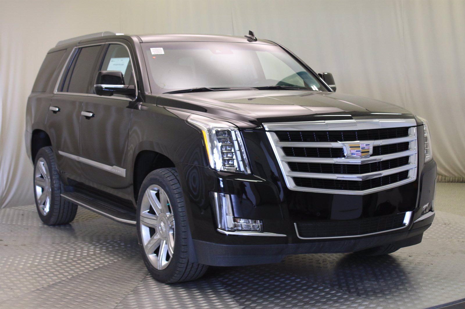 New 2020 Cadillac Escalade Luxury 4WD SUV