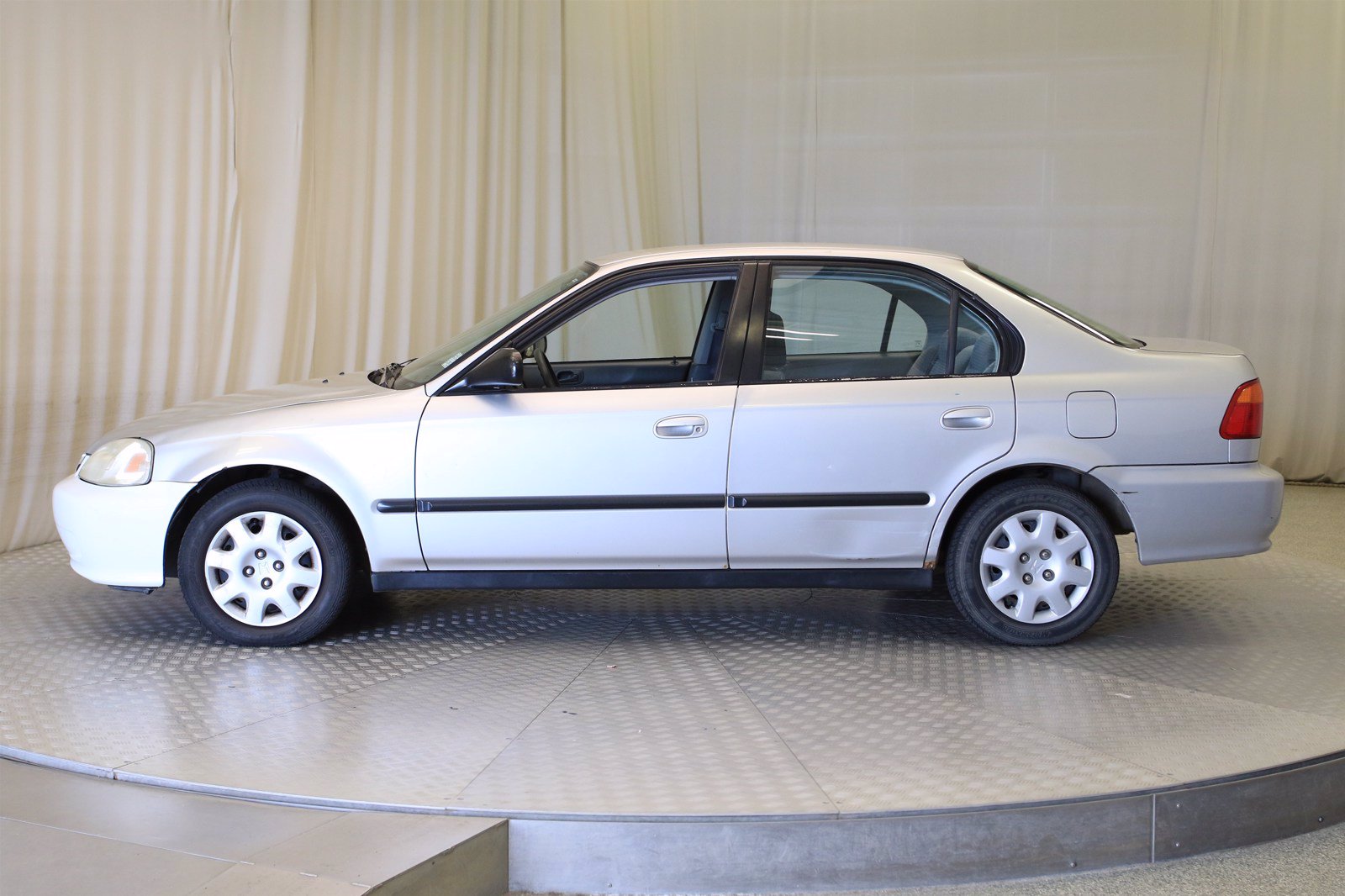 Pre-Owned 2000 Honda Civic Special Edition FWD 4 Door Sedan