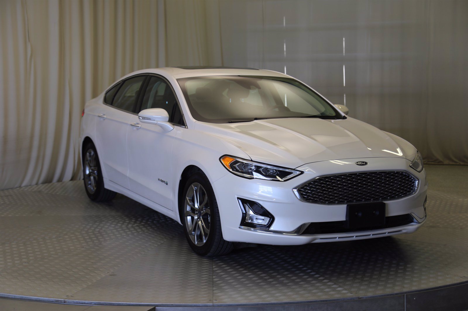 Certified PreOwned 2019 Ford Fusion Hybrid Titanium*LEATHER*SUNROOF